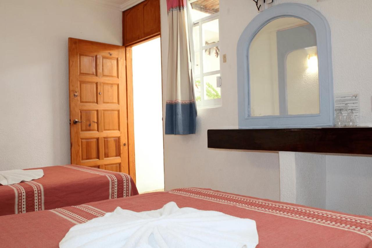 Hotel Careyes Puerto Escondido Пуерто-Ескондідо Екстер'єр фото