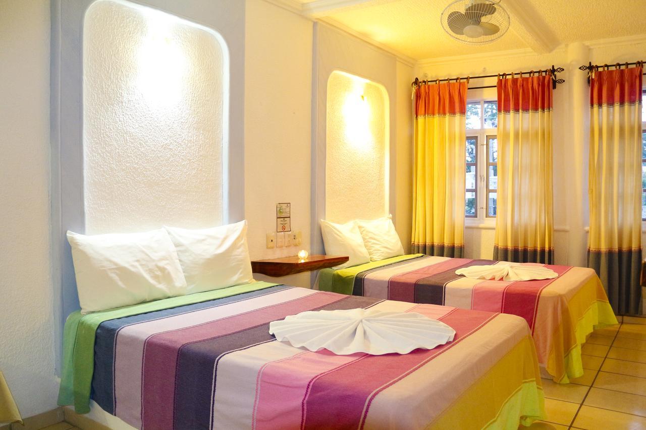 Hotel Careyes Puerto Escondido Пуерто-Ескондідо Екстер'єр фото
