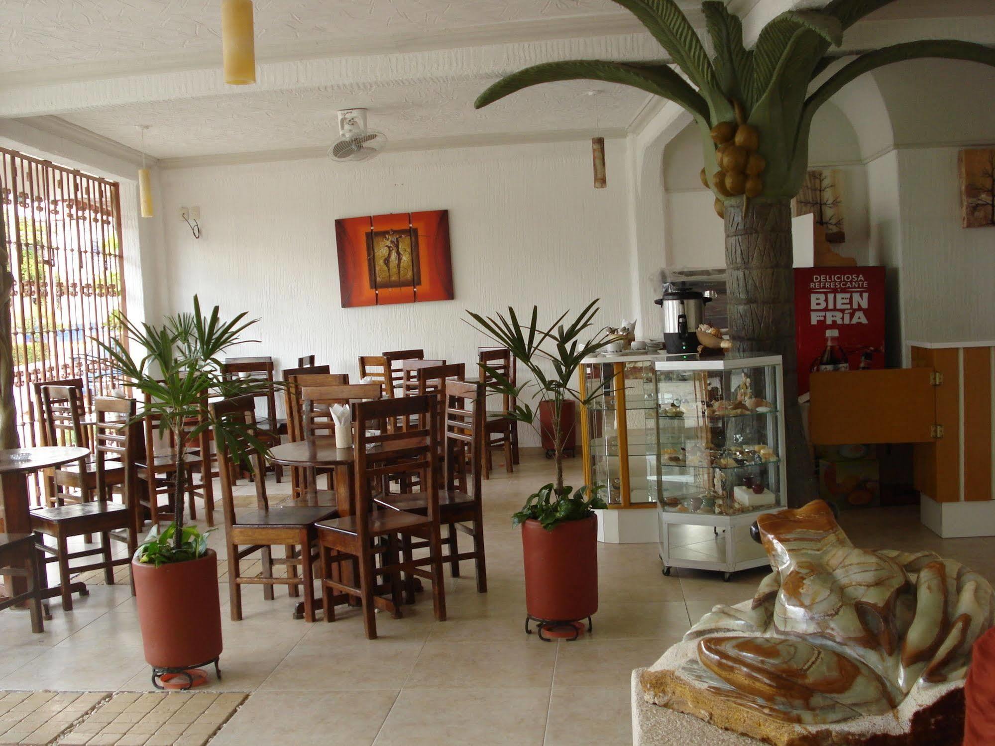Hotel Careyes Puerto Escondido Пуерто-Ескондідо Екстер'єр фото